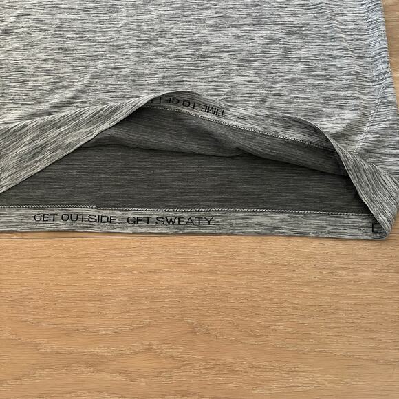 Lululemon Metal Vent Tech Short Sleeve V Shirt Slate/White Large - Picture 4 of 4